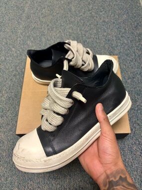 Rick Owen Black Temple Jumbolace